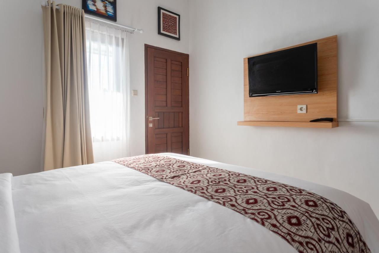 Cempaka Mas Guest House Canggu Eksteriør billede