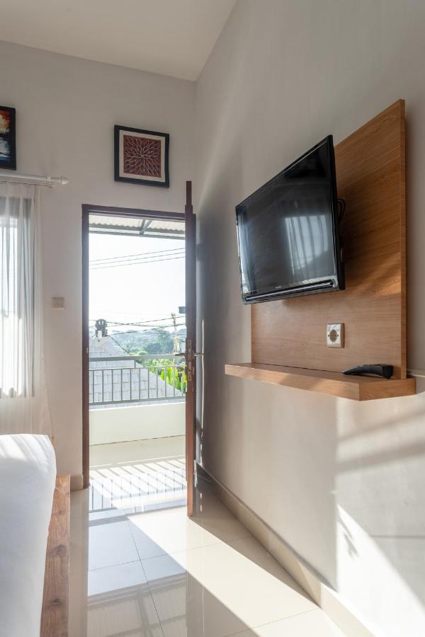 Cempaka Mas Guest House Canggu Eksteriør billede